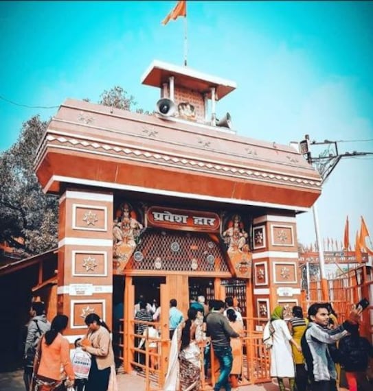 Bade Hanuman Ji Temple-2